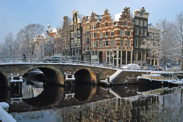 Zo maak jij jouw winter dit jaar nog specialer, de leukste uitjes in Amsterdam op een rij