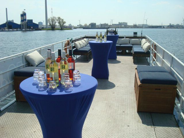 SAIL Partyschip